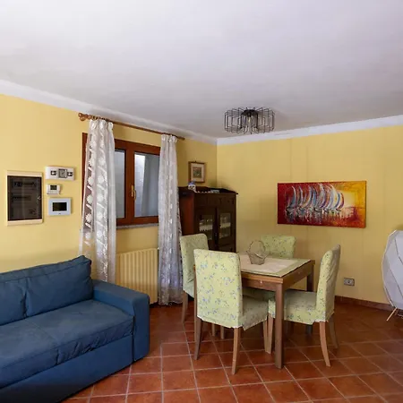 Con Darsena-castelletto Ticino Vila