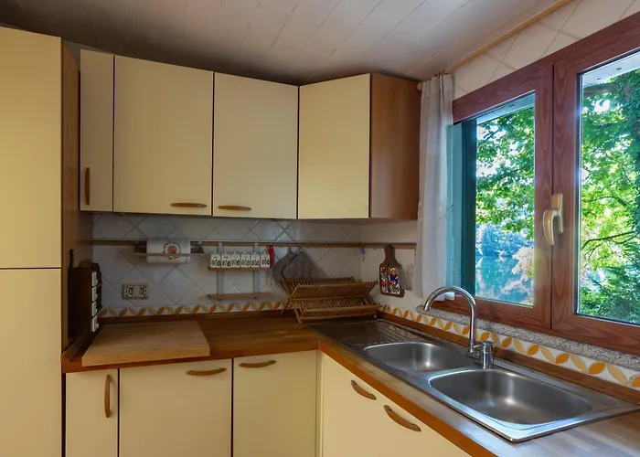 Con Darsena-castelletto Ticino